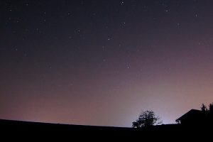Lichtverschmutzung: Warum wir die Sterne kaum noch sehen und was du dagegen tun kannst