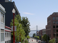 Straßenlaterne vor Golden Gate Bridge